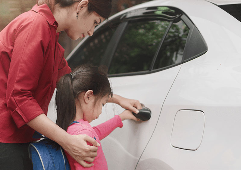 Convenient Parking for Stress-Free Pick-Up & Drop-Off
