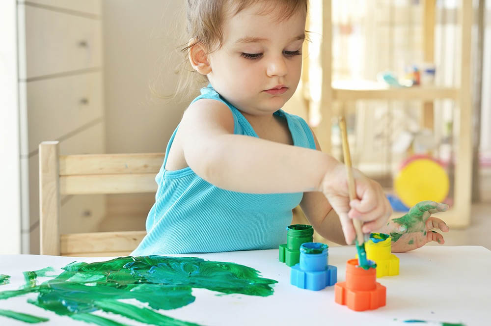 Children Learn Letters, Numbers, and More with Frog Street©